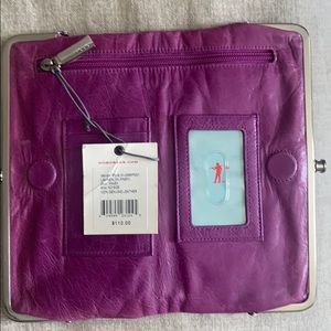 Authentic new Hobo clutch wallet-pansy